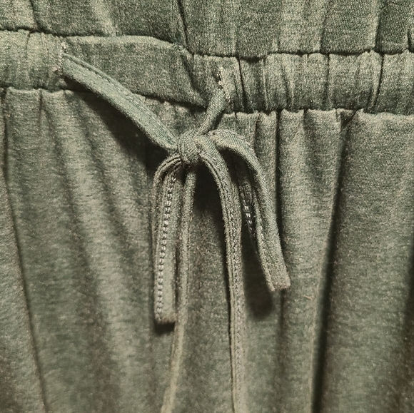 NWT! Green Romper Sz Large - Picture 4 of 4